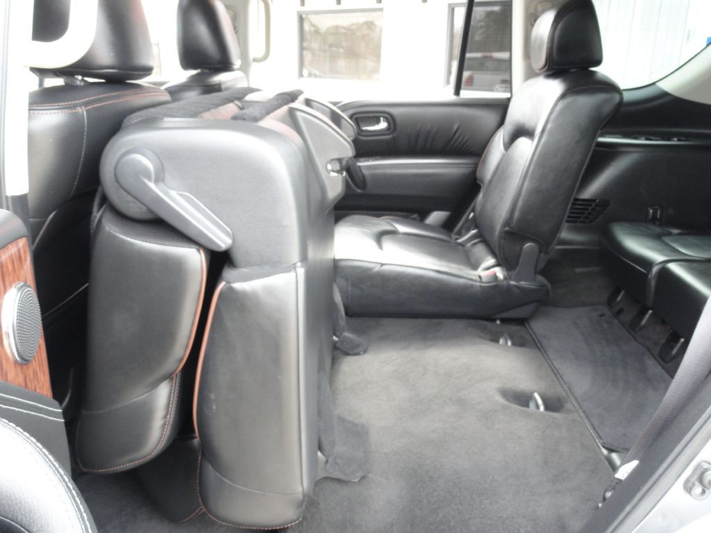 2019 Nissan Armada Image 12