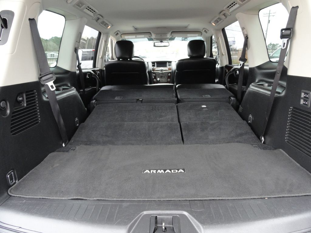 2019 Nissan Armada Image 18