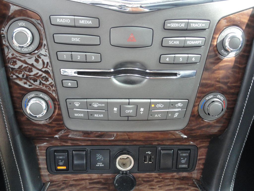 2019 Nissan Armada Image 24