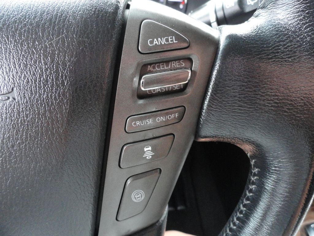 2019 Nissan Armada Image 34