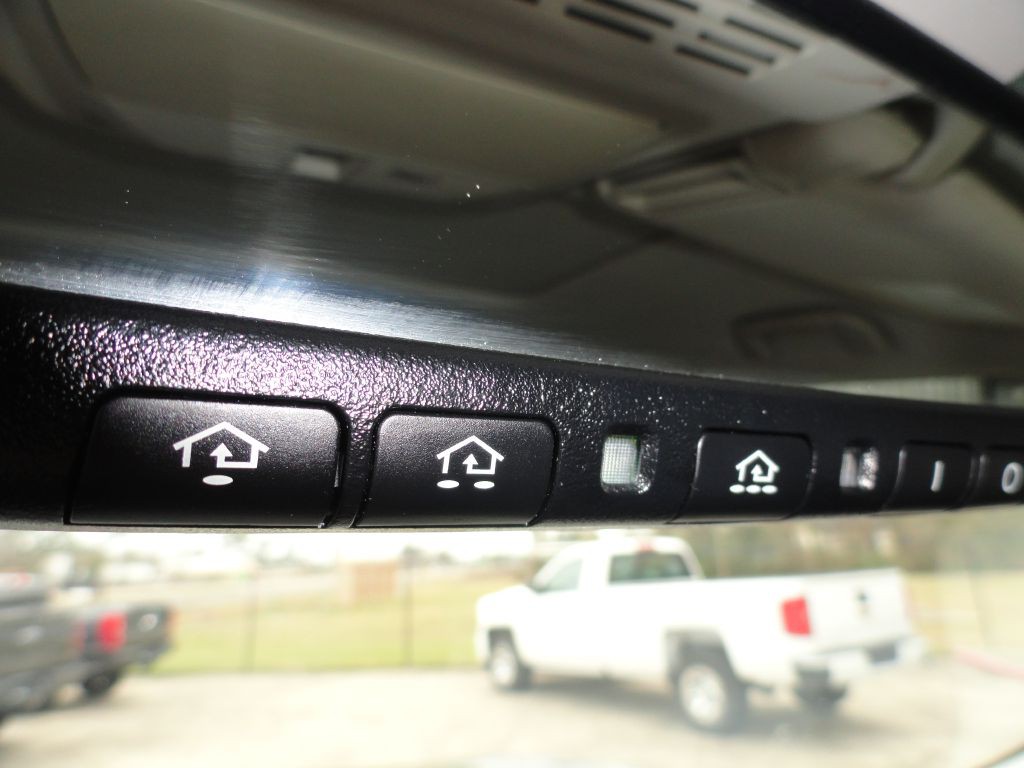 2019 Nissan Armada Image 45