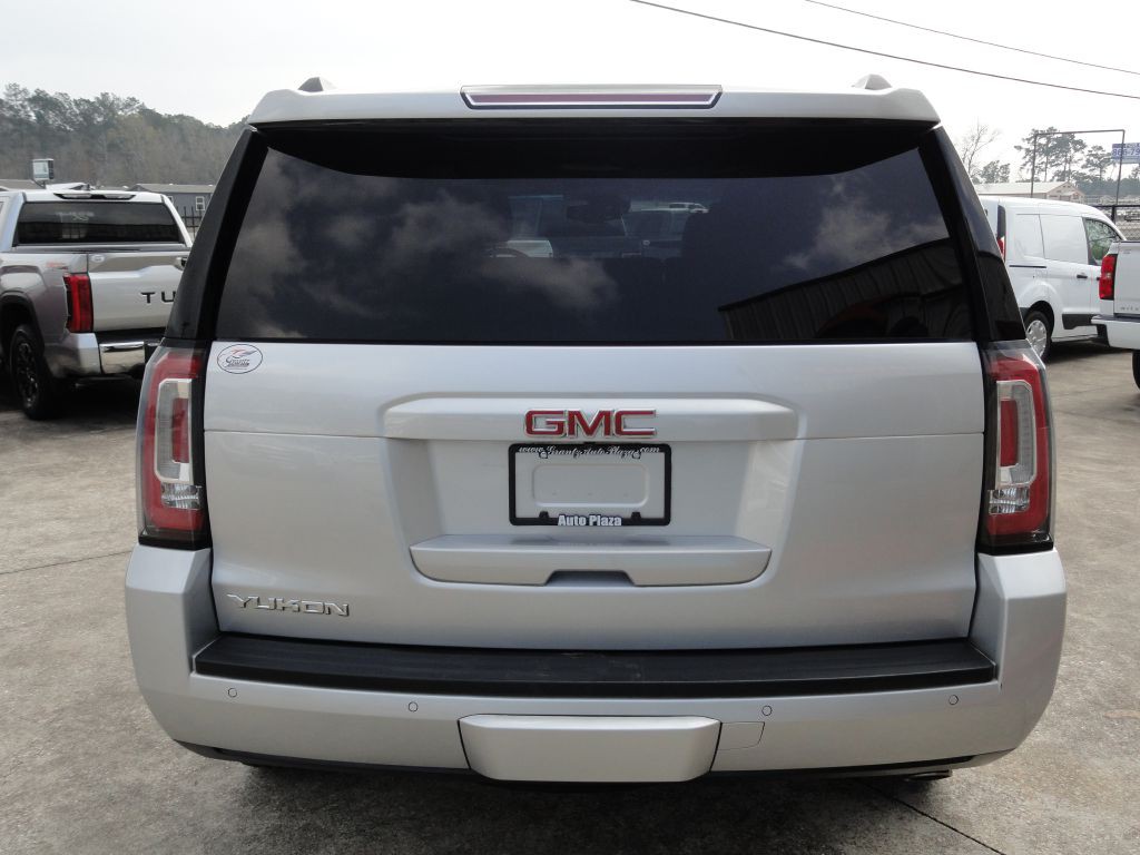 2018 GMC Yukon Image 4