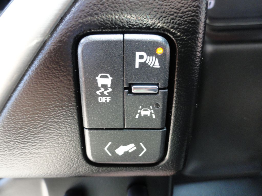 2018 GMC Yukon Image 18