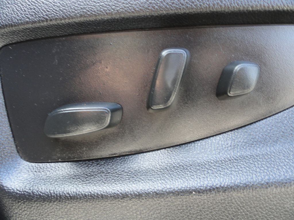 2018 GMC Yukon Image 28