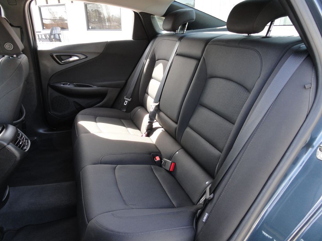 2019 Chevrolet Malibu Image 9