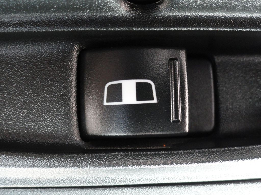 2017 RAM 1500 Image 30