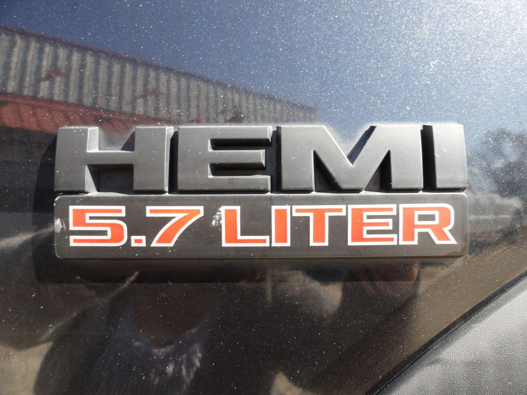 2017 RAM 1500 Image 37