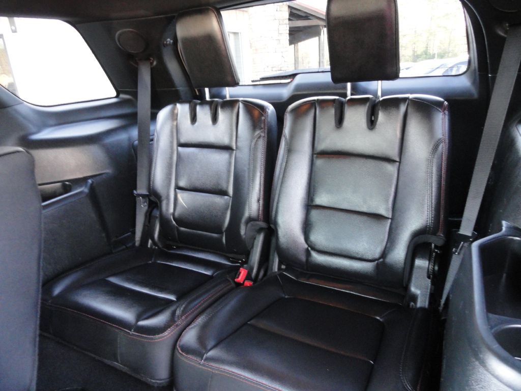 2019 Ford Explorer Image 13