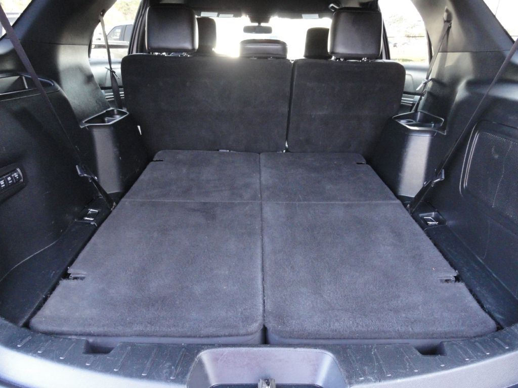 2019 Ford Explorer Image 17