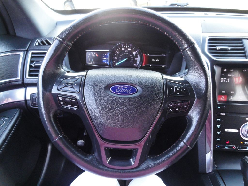 2019 Ford Explorer Image 28