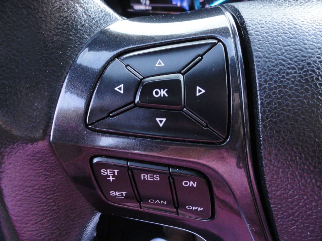 2019 Ford Explorer Image 29