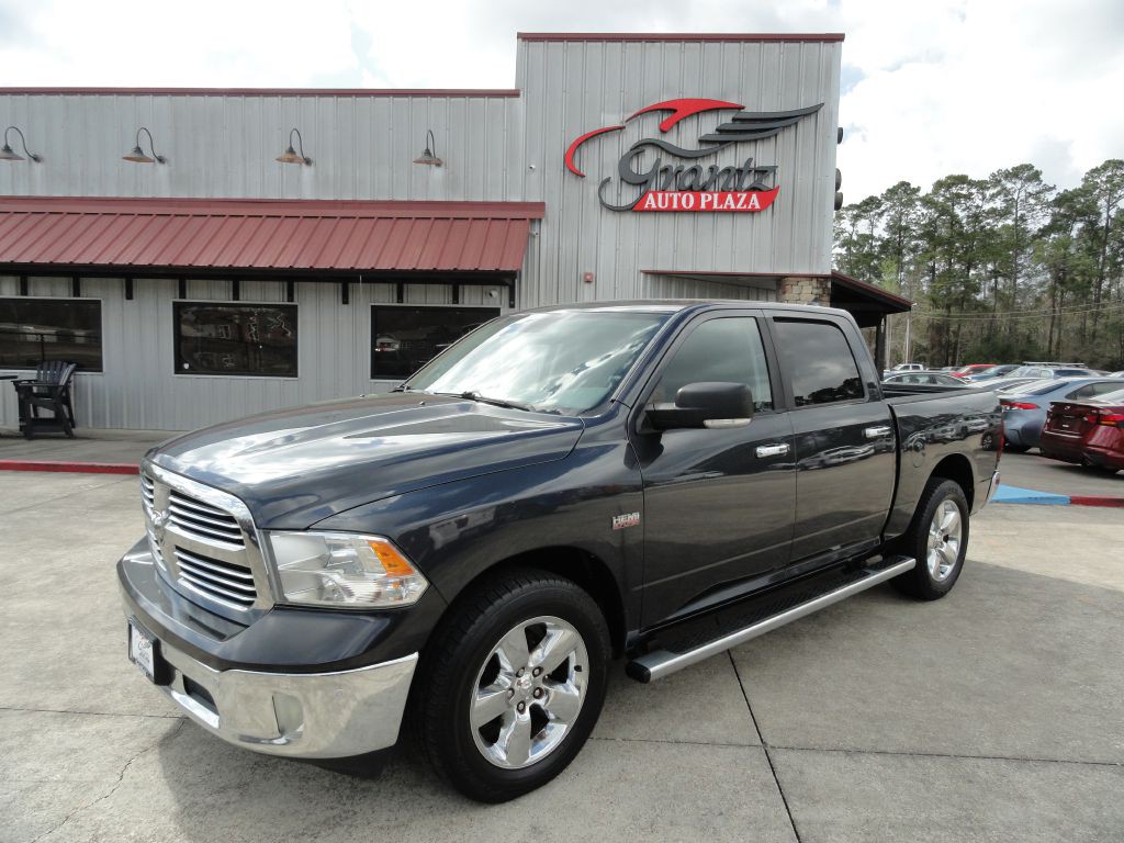 2014 RAM 1500 Image 1