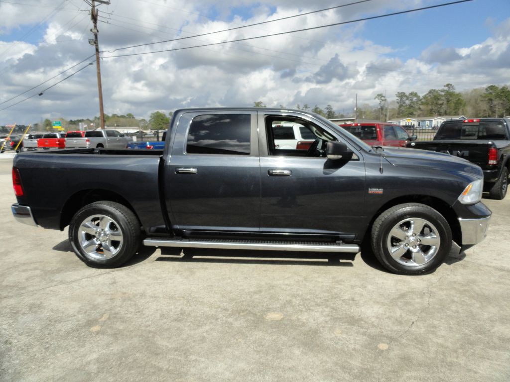 2014 RAM 1500 Image 5