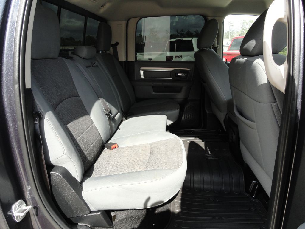 2014 RAM 1500 Image 7
