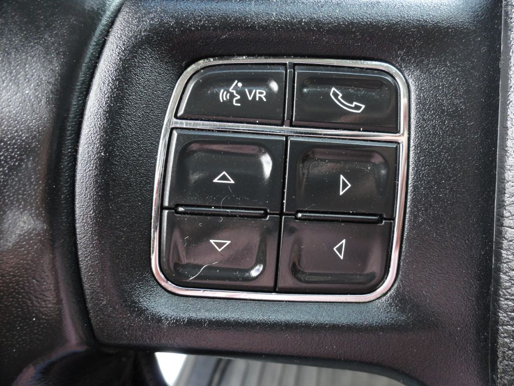 2014 RAM 1500 Image 15