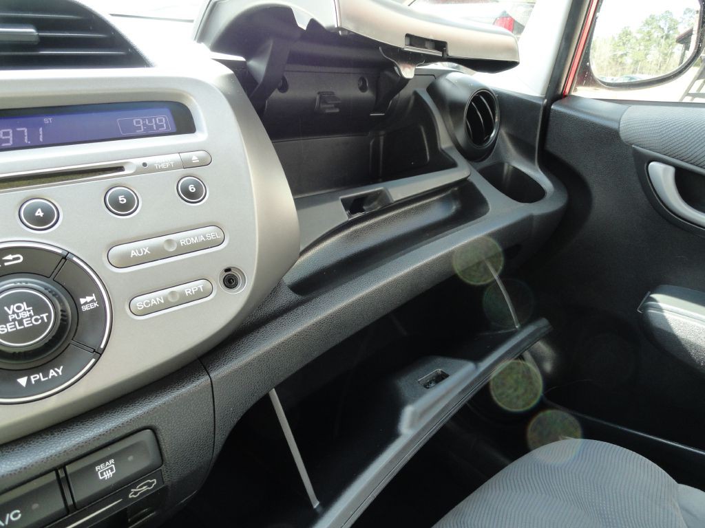 2009 Honda Fit Image 18