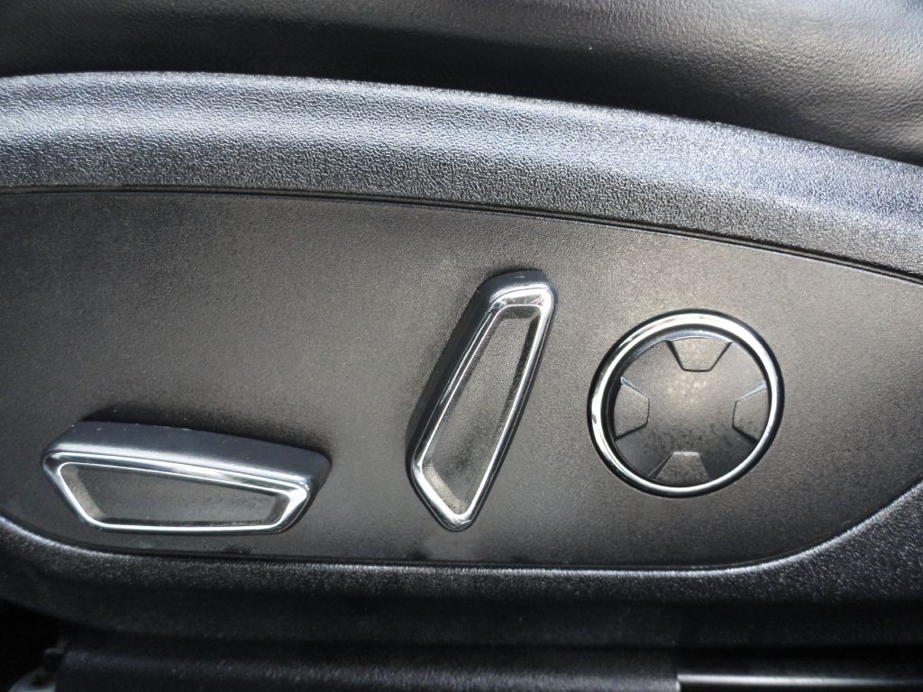 2018 Lincoln MKZ Image 23