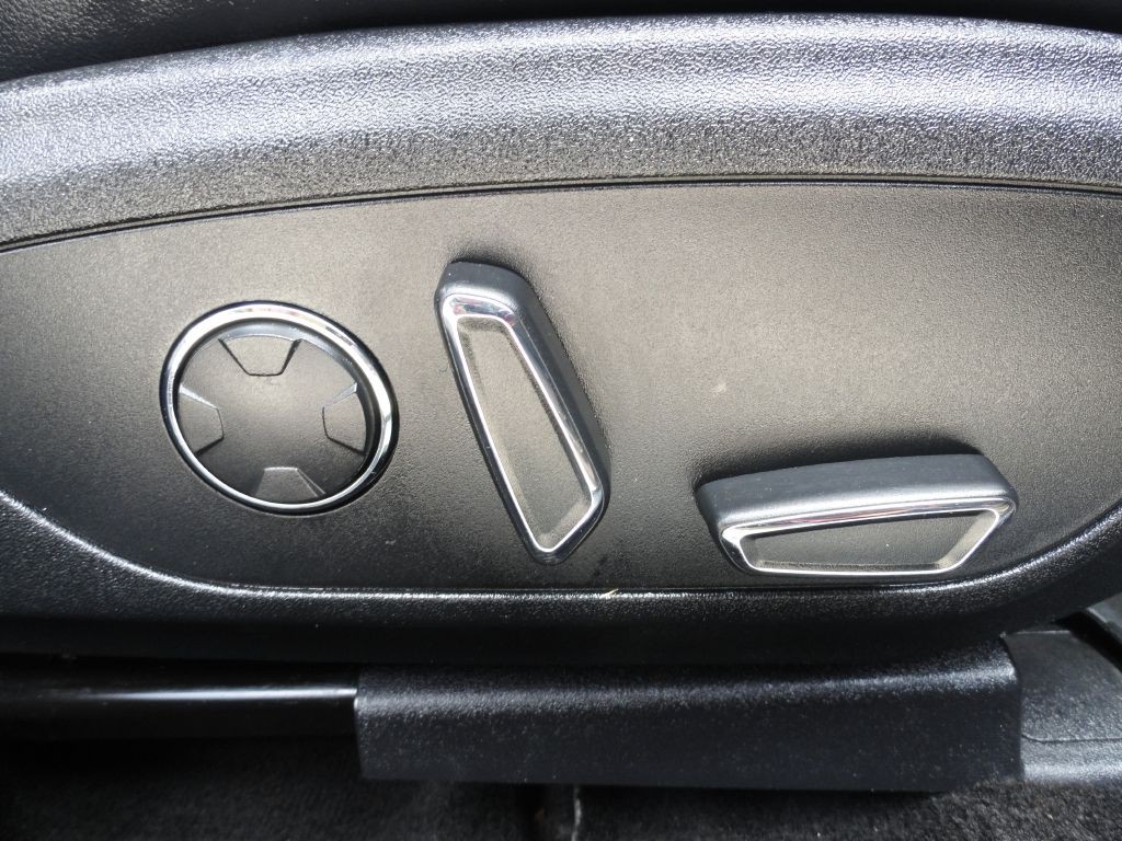 2018 Lincoln MKZ Image 24