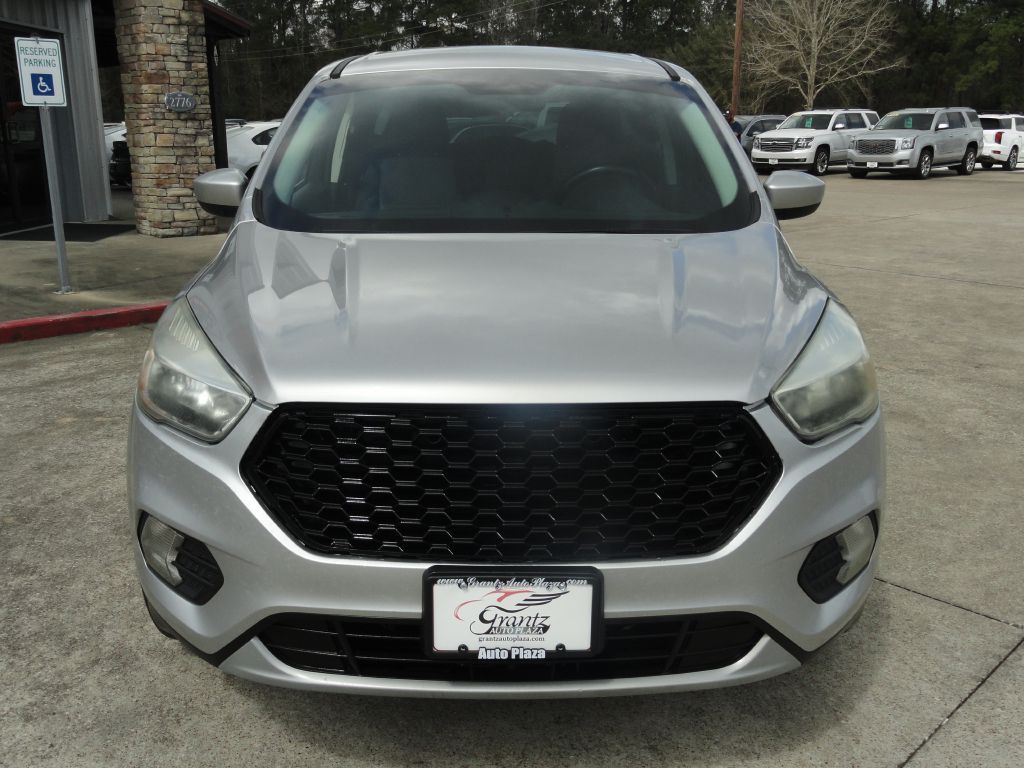 2017 Ford Escape Image 2