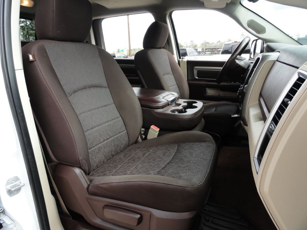 2015 RAM 1500 Image 8