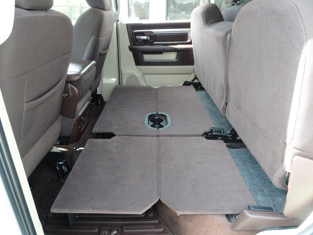 2015 RAM 1500 Image 10