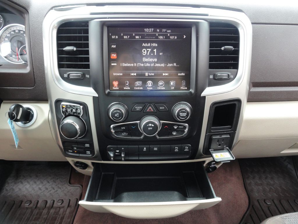 2015 RAM 1500 Image 13