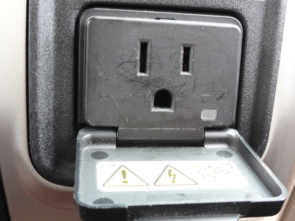 2015 RAM 1500 Image 16