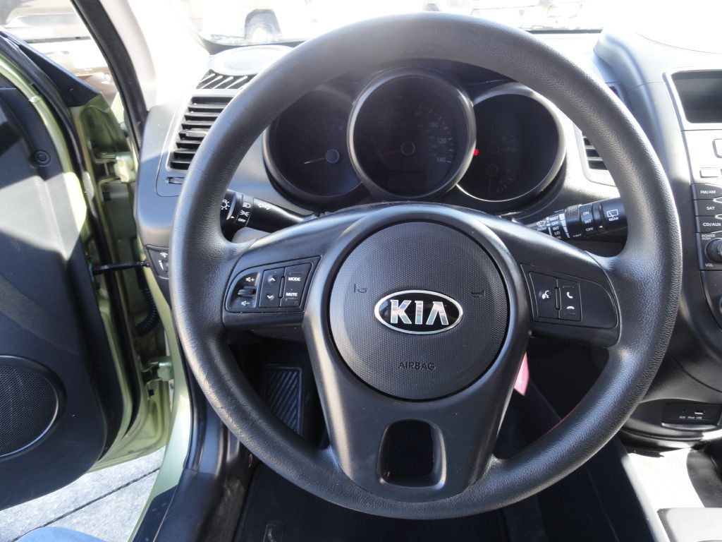 2013 Kia Soul Image 16