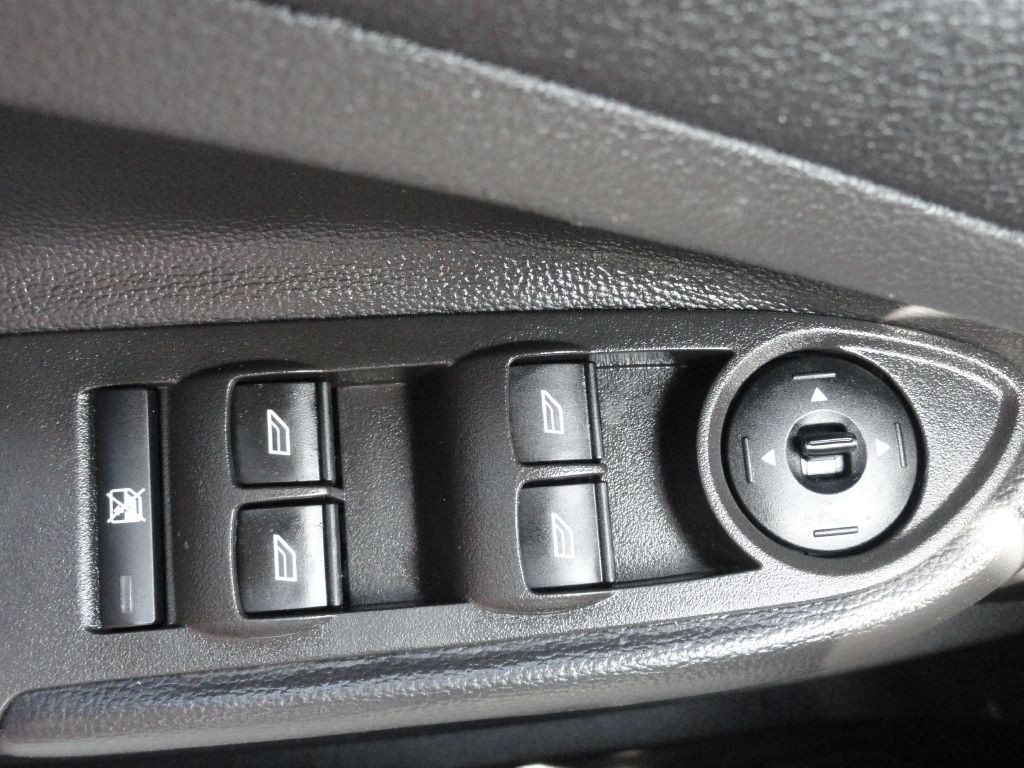 2018 Ford Escape Image 19