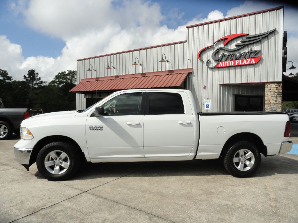 2020 RAM 1500 Image 3