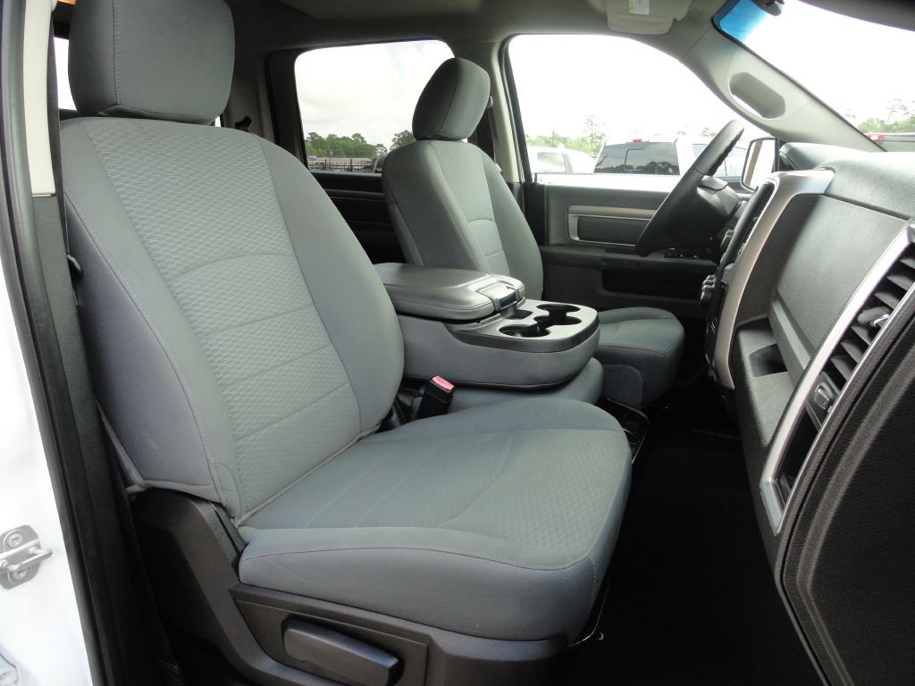 2020 RAM 1500 Image 9