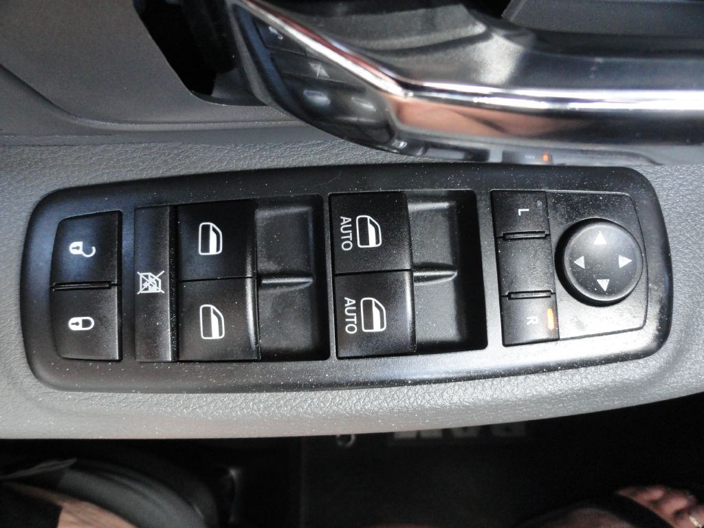 2020 RAM 1500 Image 24