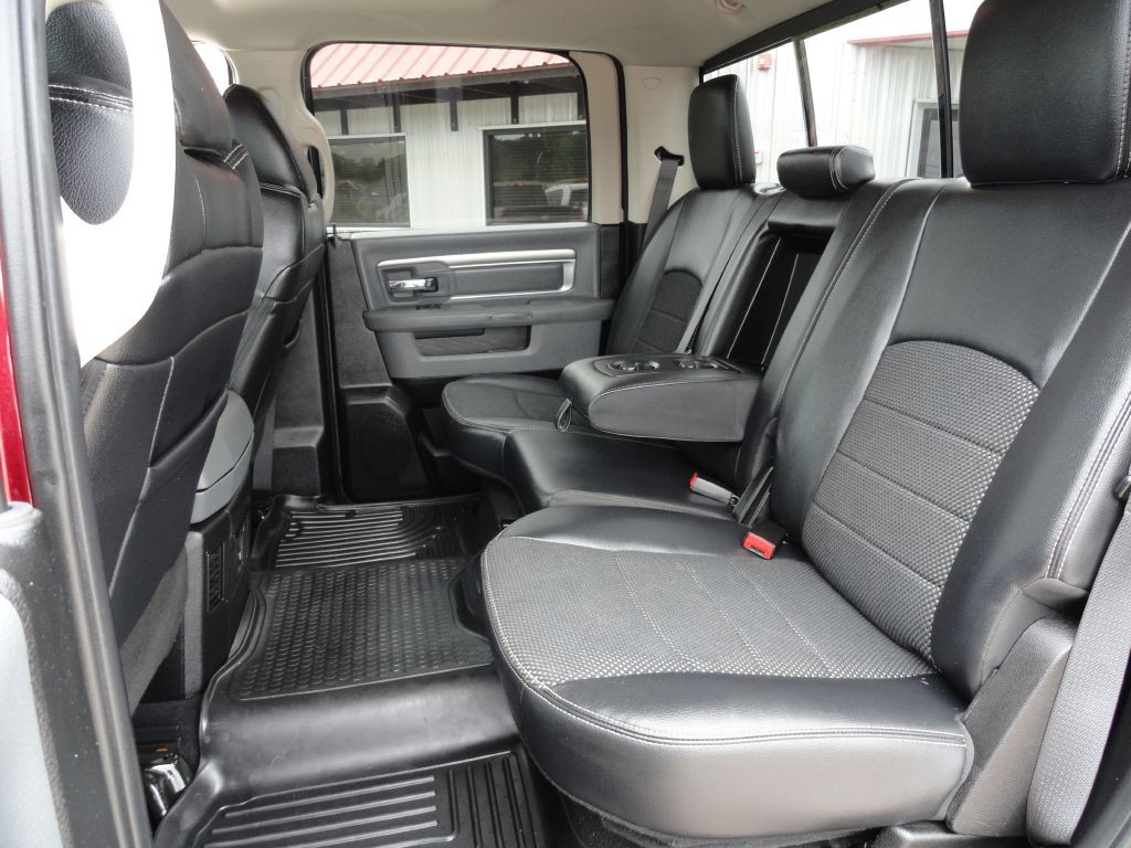 2019 RAM 1500 Image 11
