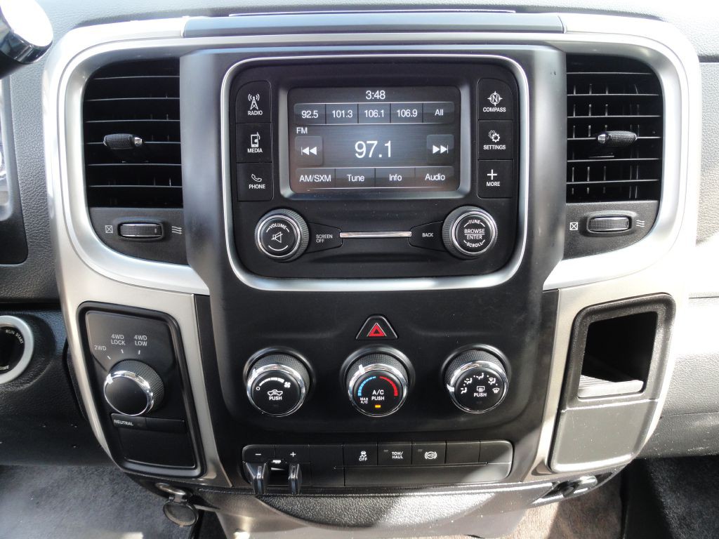 2016 RAM 2500 Image 14
