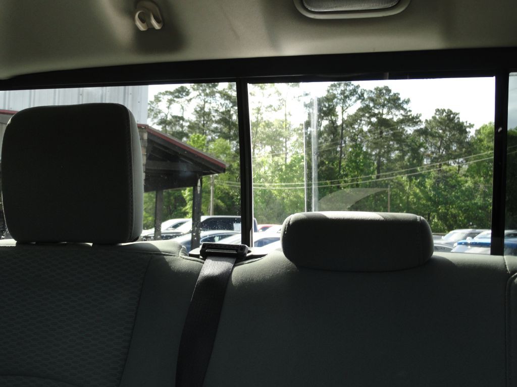 2016 RAM 2500 Image 21