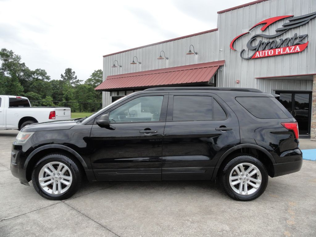 2016 Ford Explorer Image 3
