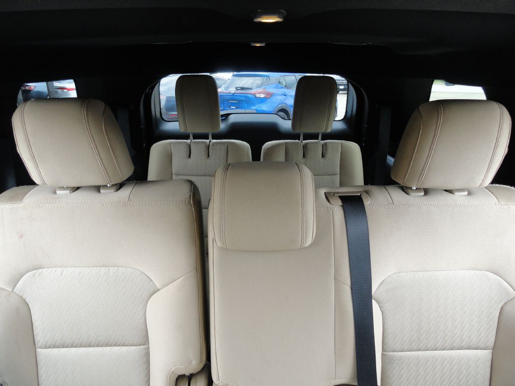 2016 Ford Explorer Image 15