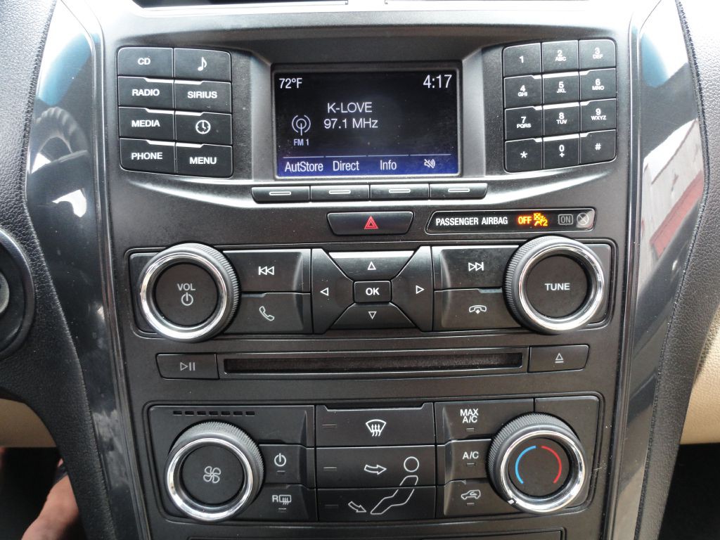 2016 Ford Explorer Image 20