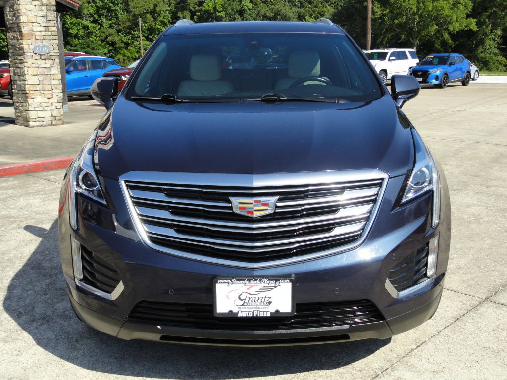 2019 Cadillac XT5 Image 2
