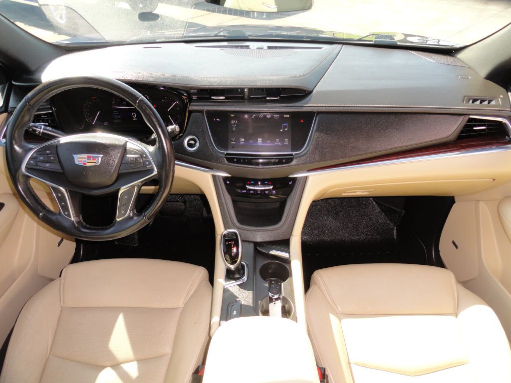 2019 Cadillac XT5 Image 6