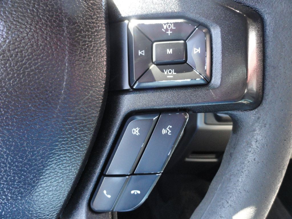 2017 Ford F-150 Image 17