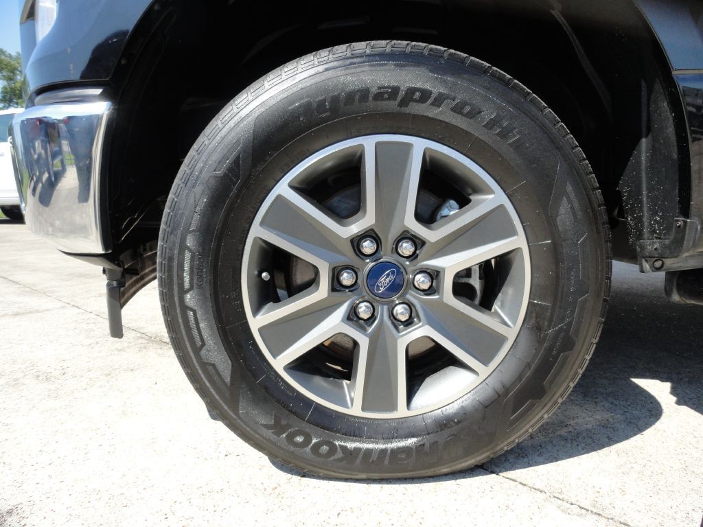 2017 Ford F-150 Image 25
