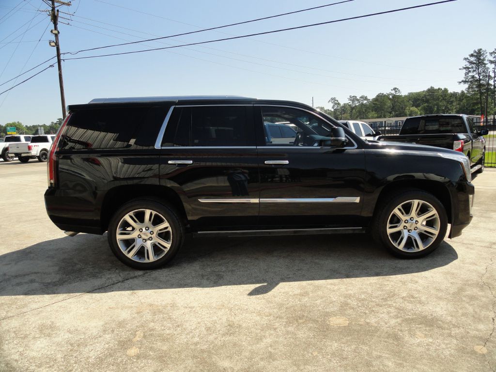 2015 Cadillac Escalade Image 5