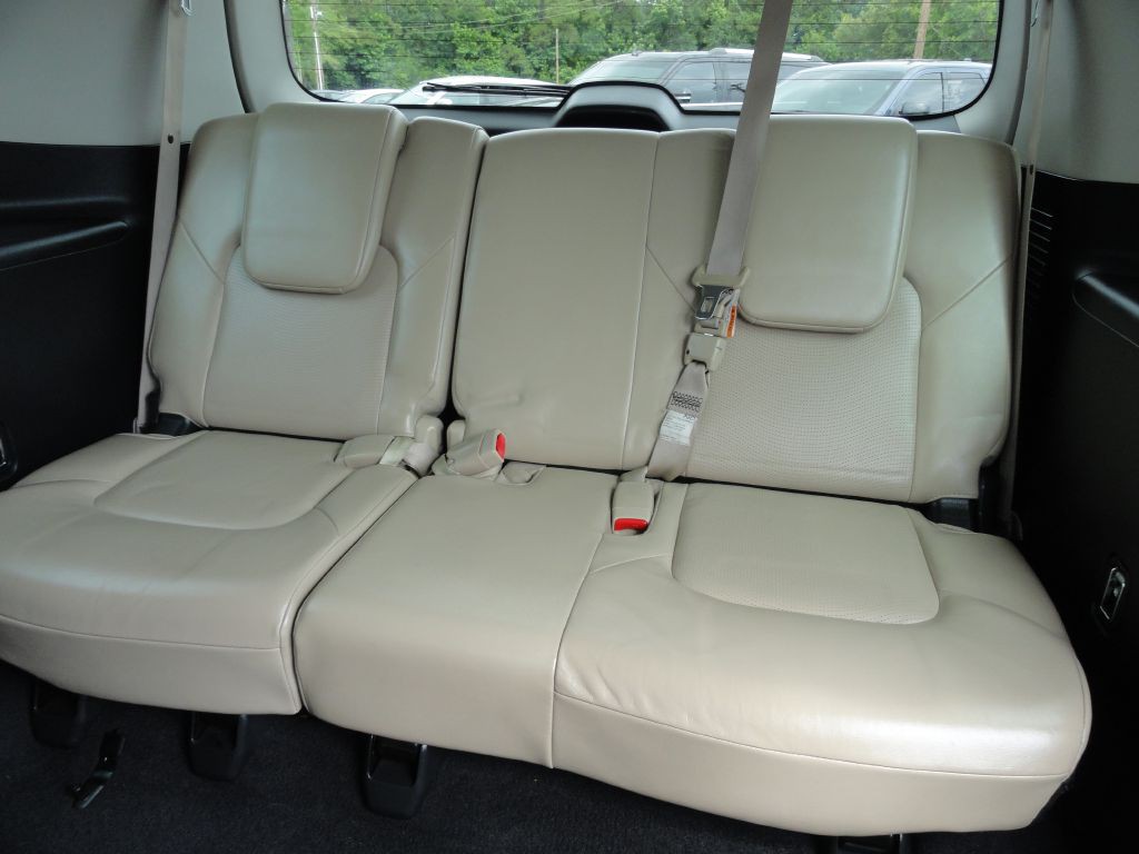 2018 Nissan Armada Image 13