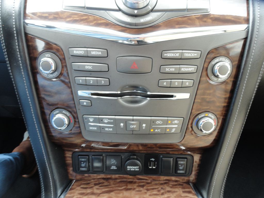 2018 Nissan Armada Image 25