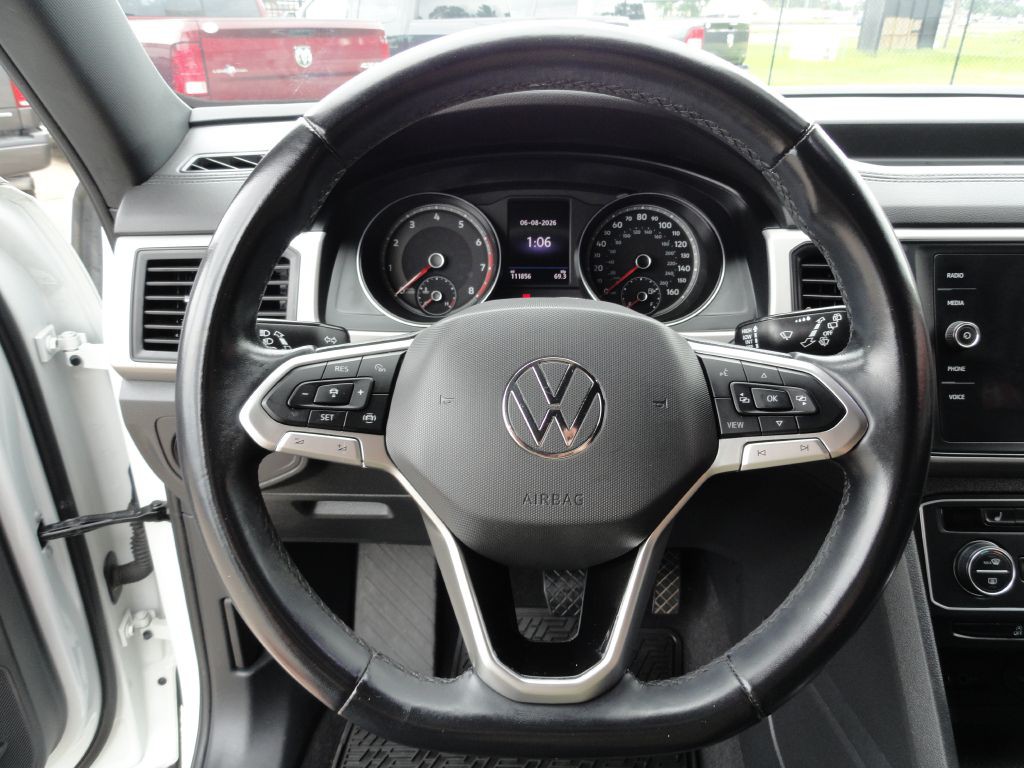 2020 Volkswagen Atlas Cross Sport Image 18