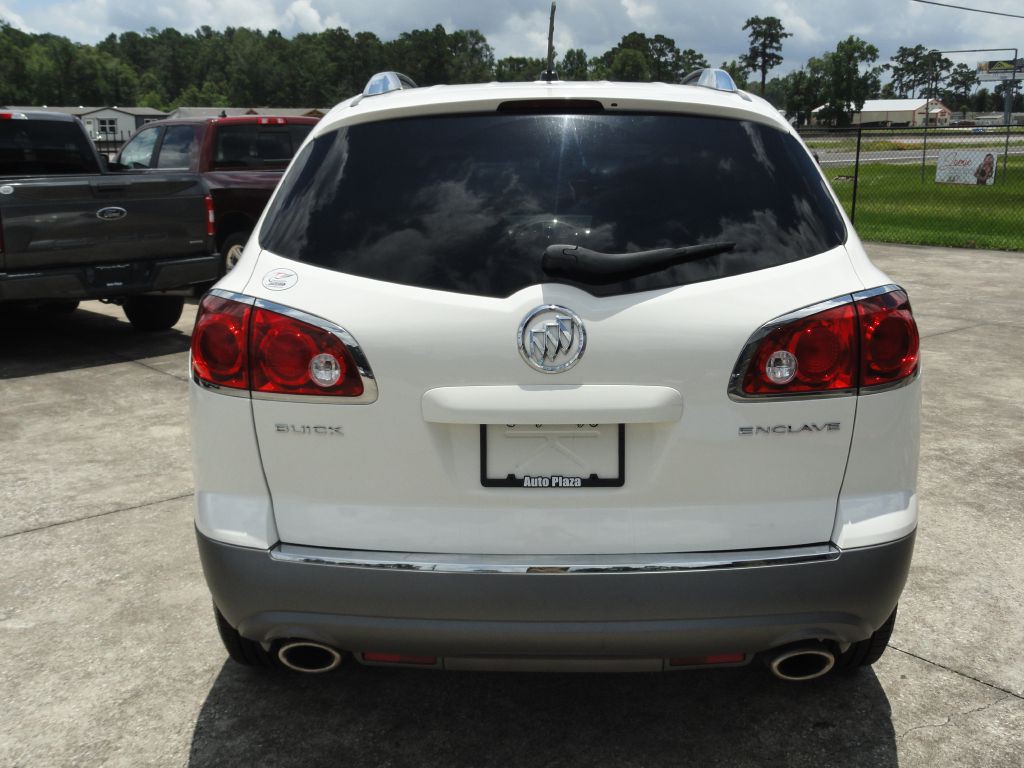 2011 Buick Enclave Image 4