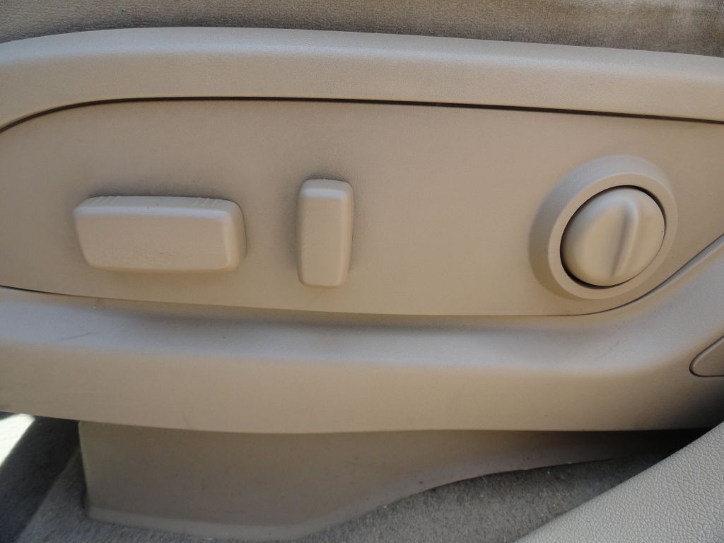 2011 Buick Enclave Image 23