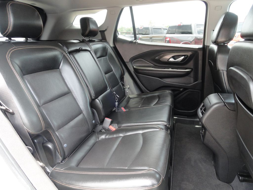 2020 GMC Terrain Image 7