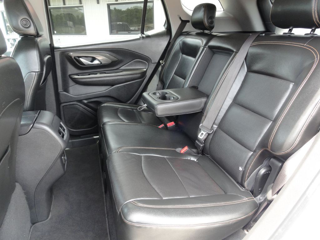 2020 GMC Terrain Image 10